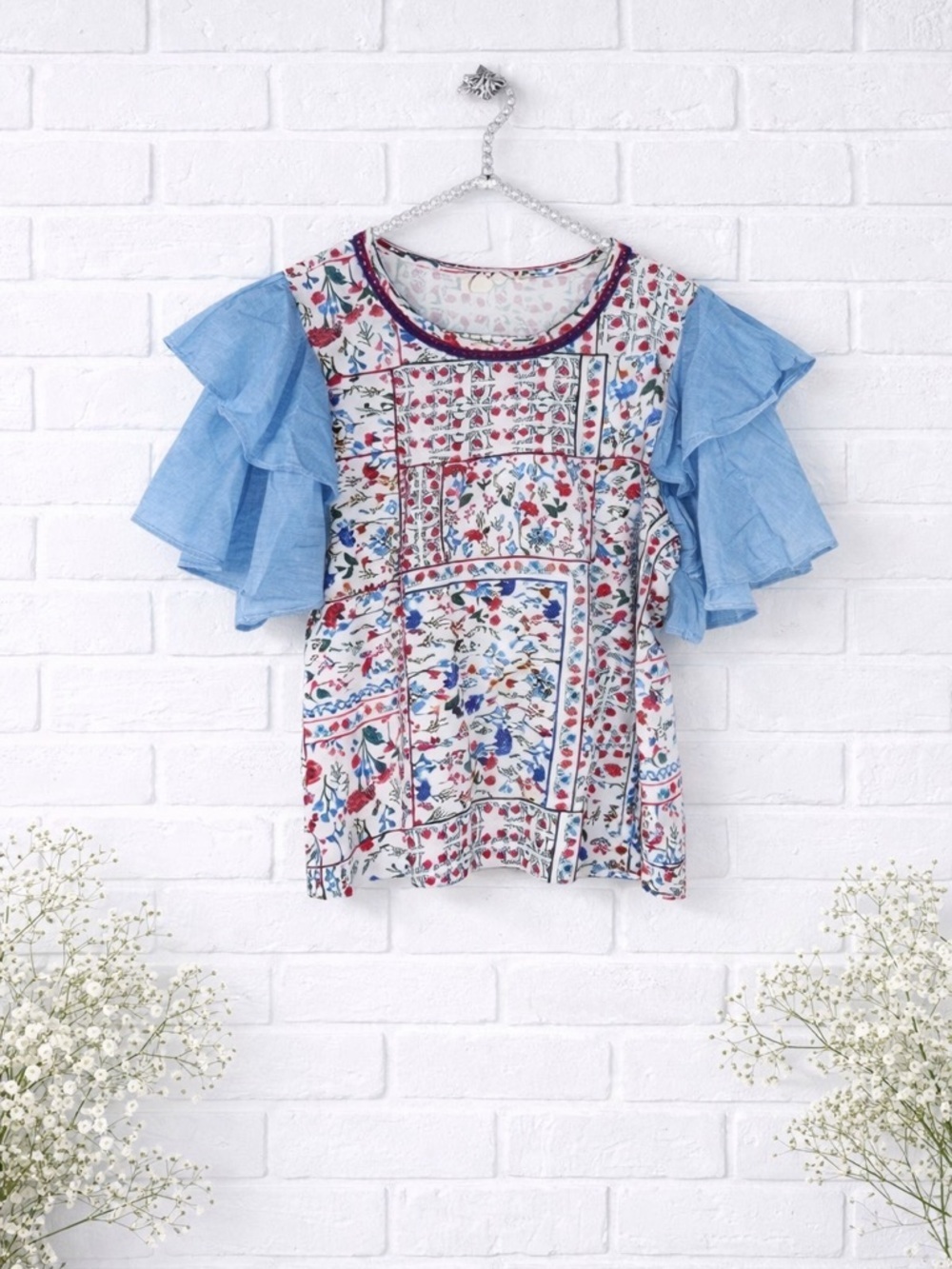 Anthropologie Let Me Be Floral Chambray Ruffle Flutter Sleeve Top Size S - Picture 3 of 10